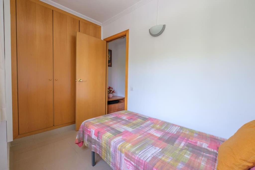 Apartamento En Complejo Residencial, Con Piscina. سالو المظهر الخارجي الصورة