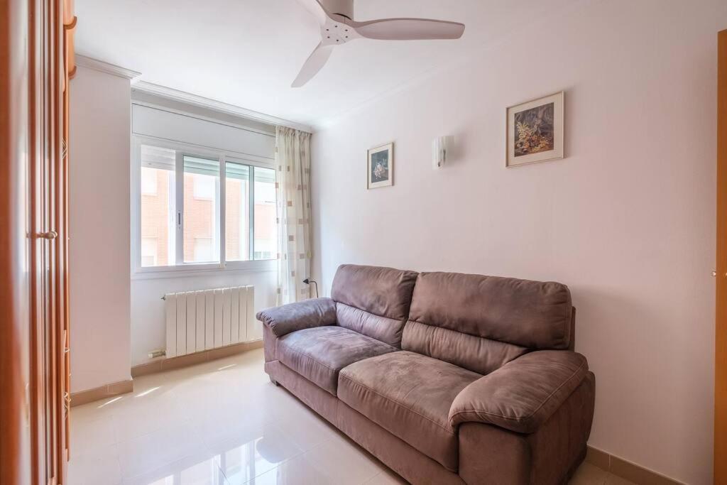 Apartamento En Complejo Residencial, Con Piscina. سالو المظهر الخارجي الصورة