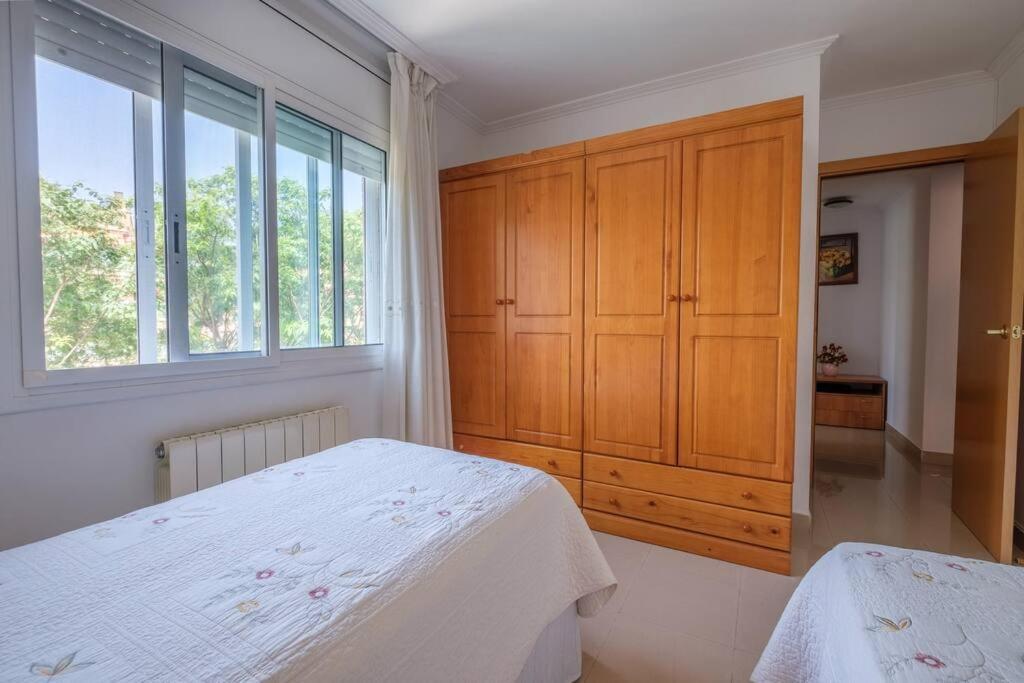 Apartamento En Complejo Residencial, Con Piscina. سالو المظهر الخارجي الصورة