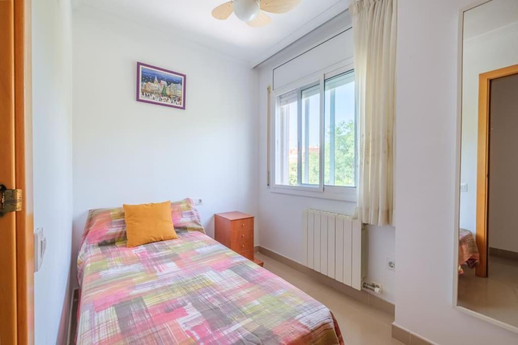 Apartamento En Complejo Residencial, Con Piscina. سالو المظهر الخارجي الصورة